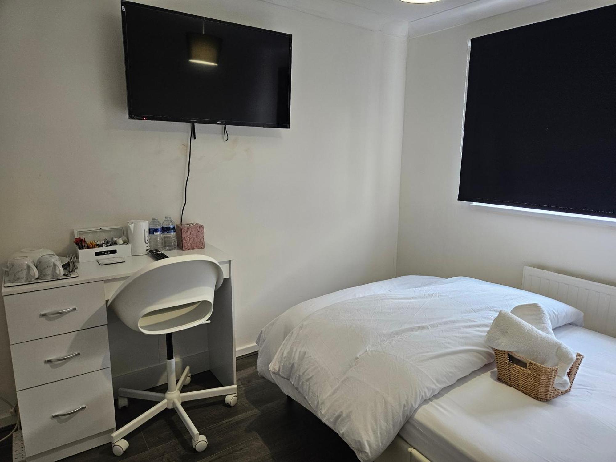 Jays-Rooms Pitsea Extérieur photo