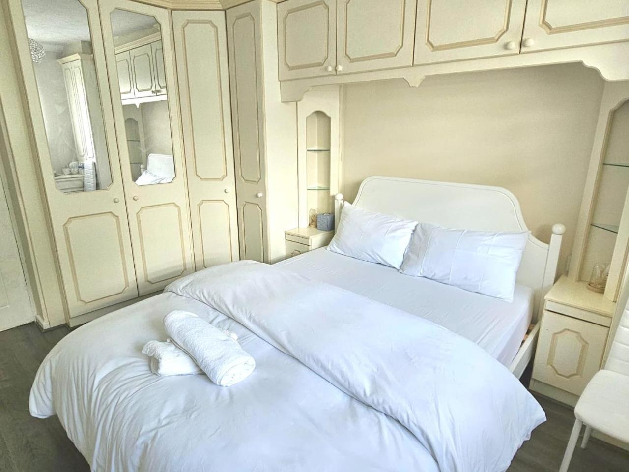 Jays-Rooms Pitsea Extérieur photo